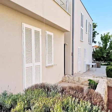 Residence-apartment-giuliano-punta Skala, Rezort