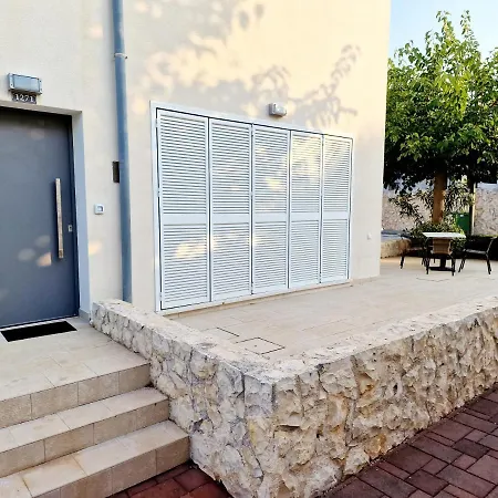 Üdülőközpont Residence-apartment-giuliano-punta Skala,