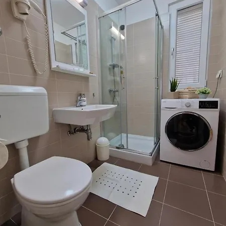 Üdülőközpont Residence-apartment-giuliano-punta Skala, *