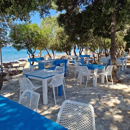 Residence-apartment-giuliano-punta Skala, Θέρετρο Petrcane