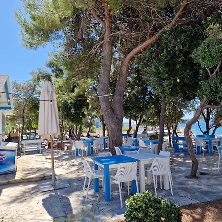 Üdülőközpont Residence-apartment-giuliano-punta Skala,