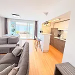 Resort Residence-apartment-giuliano-punta Skala, Petrcane