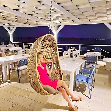Residence-apartment-giuliano-punta Skala, *