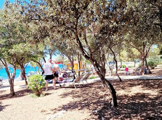 Residence-apartment-giuliano-punta Skala, Resort *